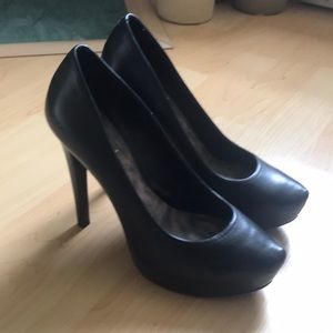 Jessica Simpson Platform Heels